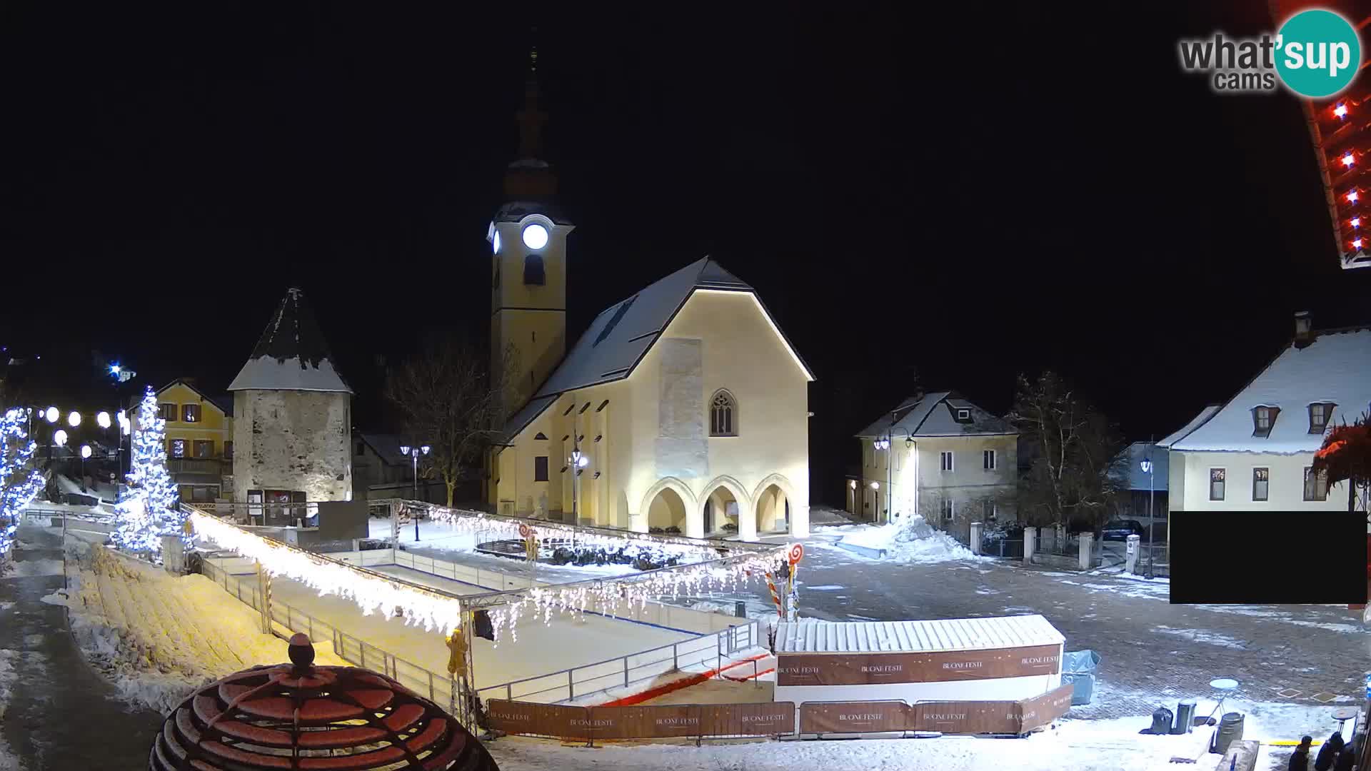 Tarvisio – carré Unità / église SS.Pietro e Paolo Apostoli