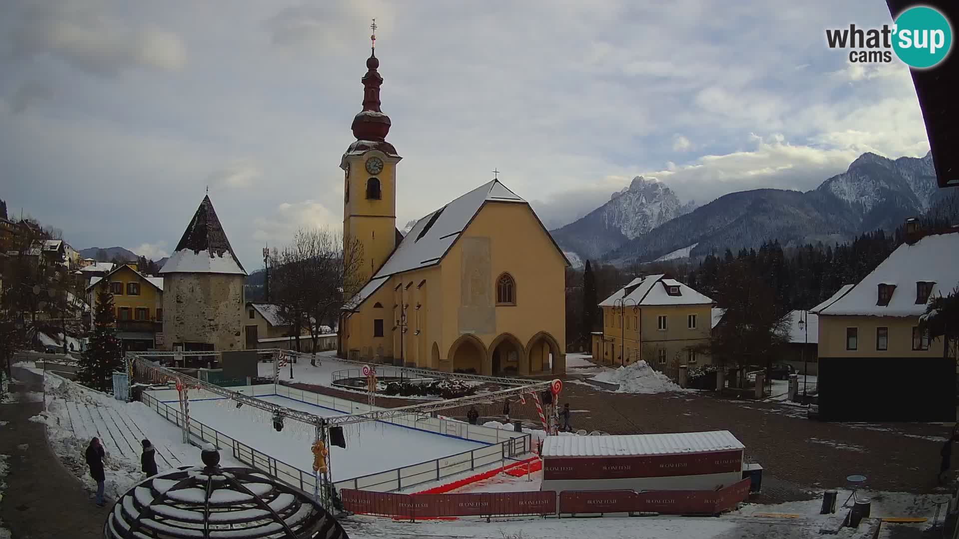 Tarvisio –  Unità Square / SS.Pietro and Paolo Apostoli Church