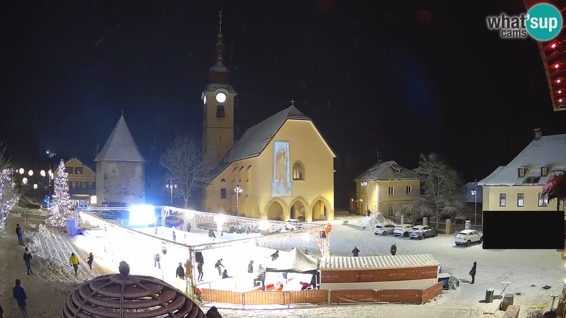 Tarvisio – carré Unità / église SS.Pietro e Paolo Apostoli