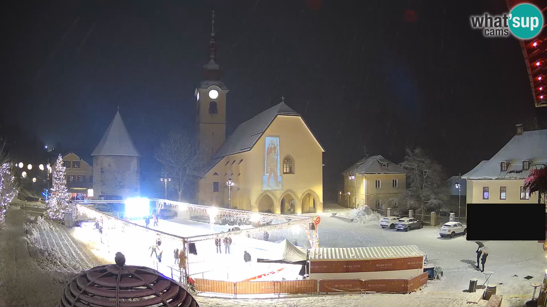 Tarvis – Platz Unità / Kirche SS.Pietro und Paolo Apostoli