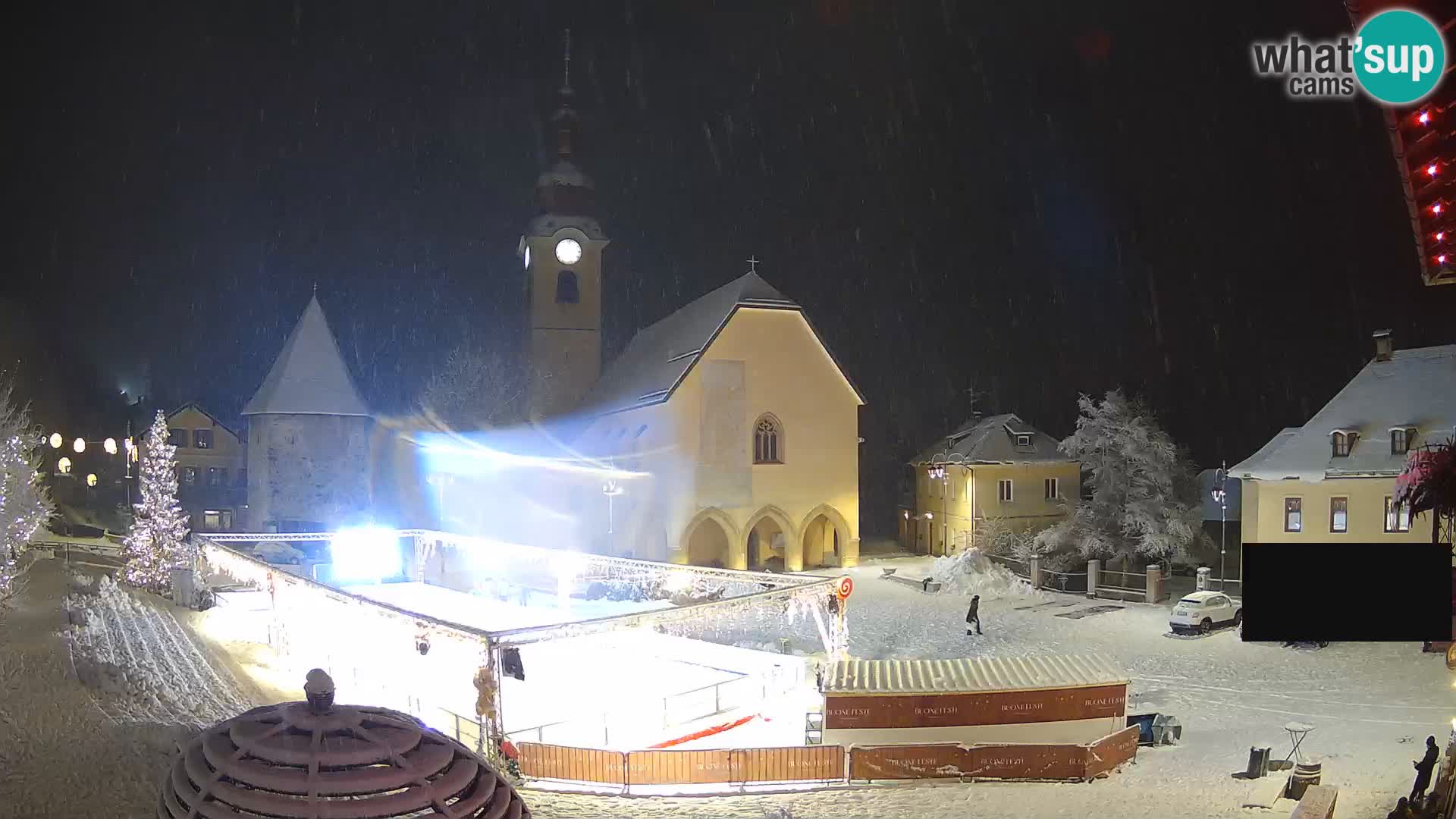 Tarvisio – carré Unità / église SS.Pietro e Paolo Apostoli