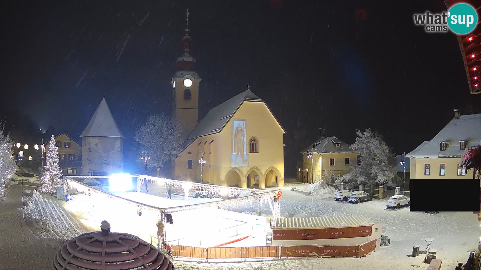 Tarvisio – plaza Unità / Iglesia SS.Pietro e Paolo Apostoli