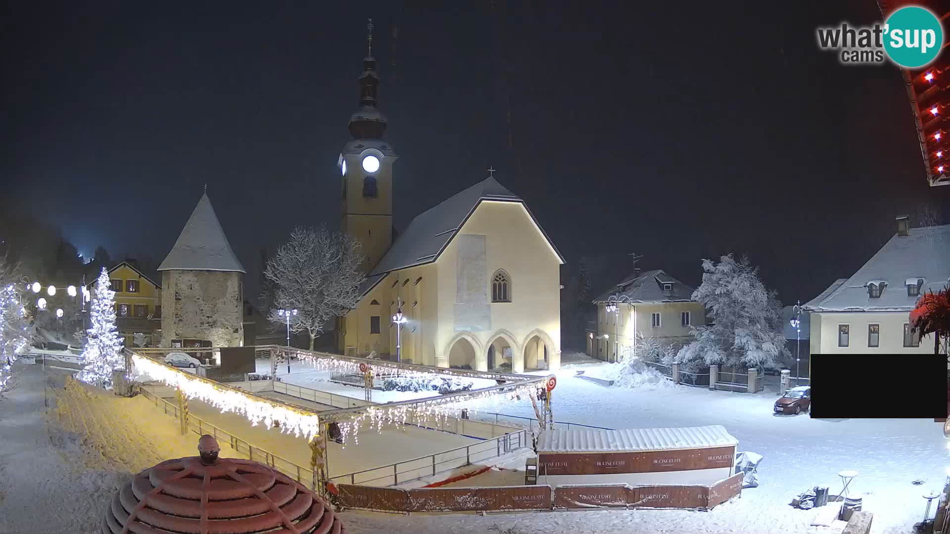 Tarvisio – plaza Unità / Iglesia SS.Pietro e Paolo Apostoli