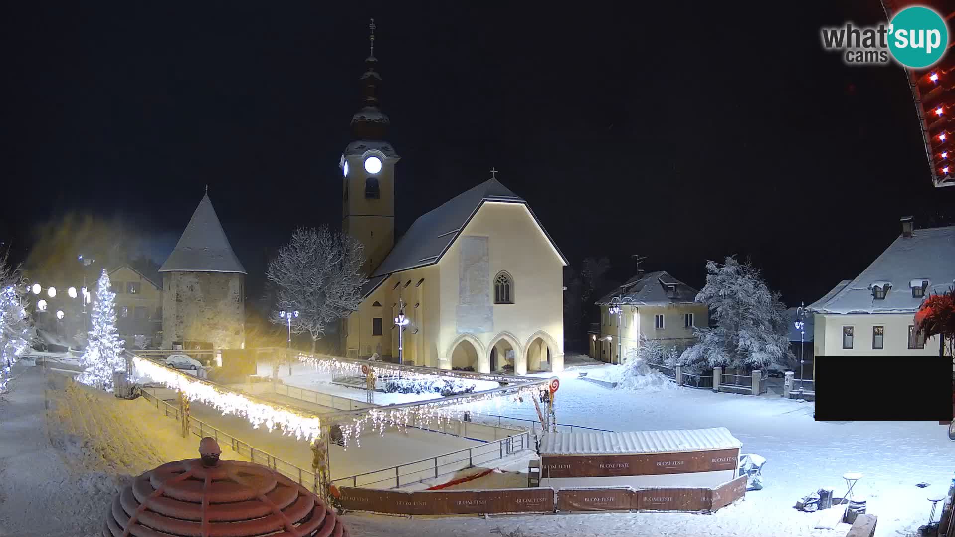 Tarvisio – plaza Unità / Iglesia SS.Pietro e Paolo Apostoli