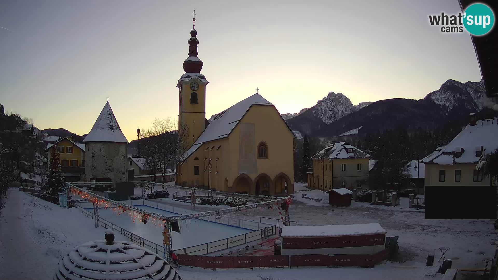 Tarvisio –  Unità Square / SS.Pietro and Paolo Apostoli Church