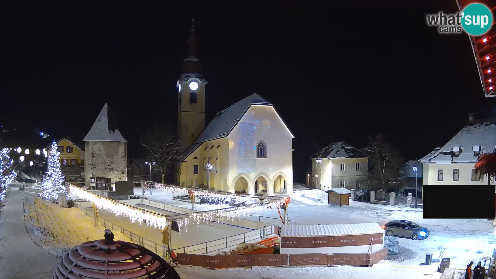 Tarvisio – plaza Unità / Iglesia SS.Pietro e Paolo Apostoli