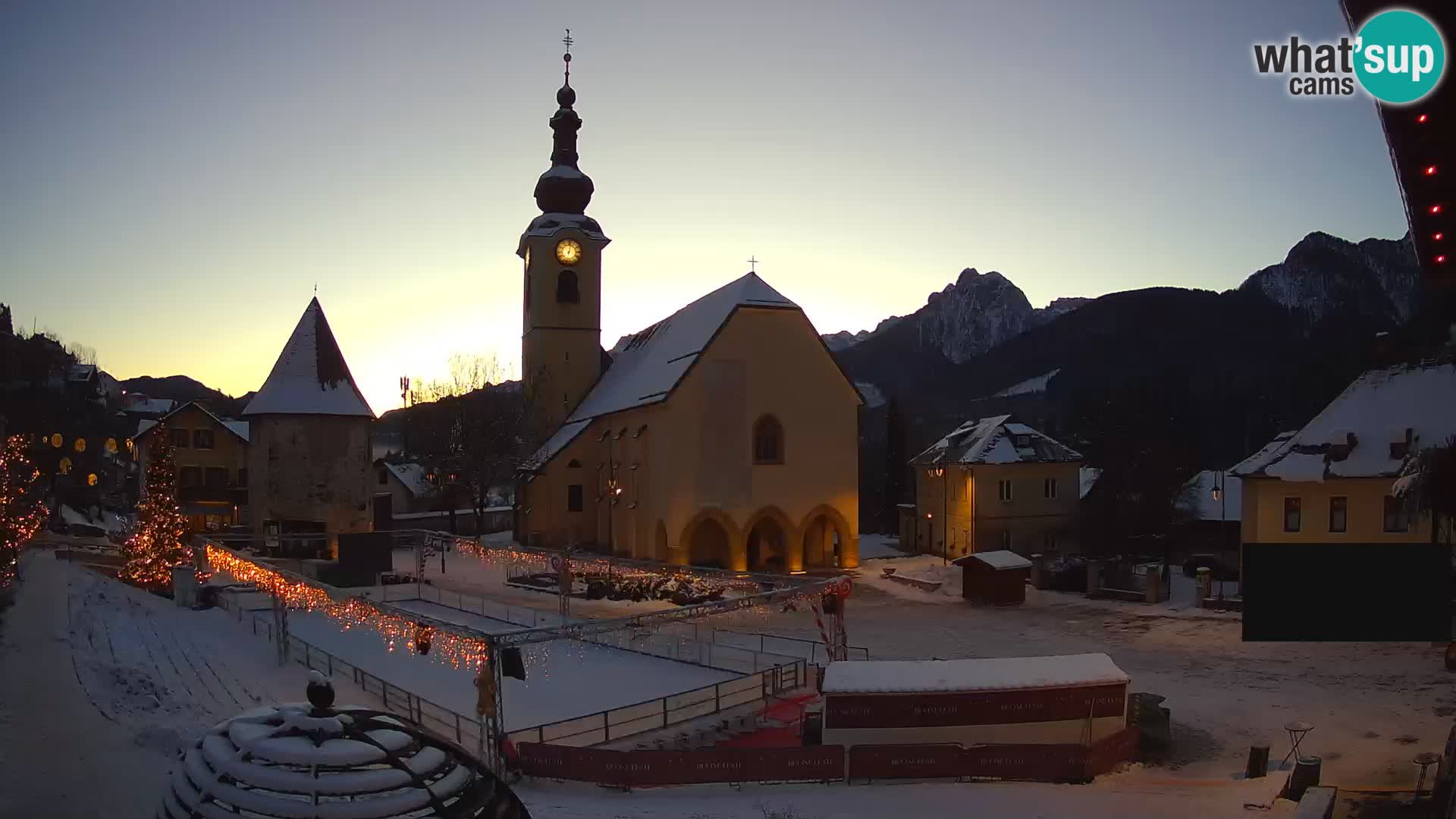 Tarvisio –  Unità Square / SS.Pietro and Paolo Apostoli Church