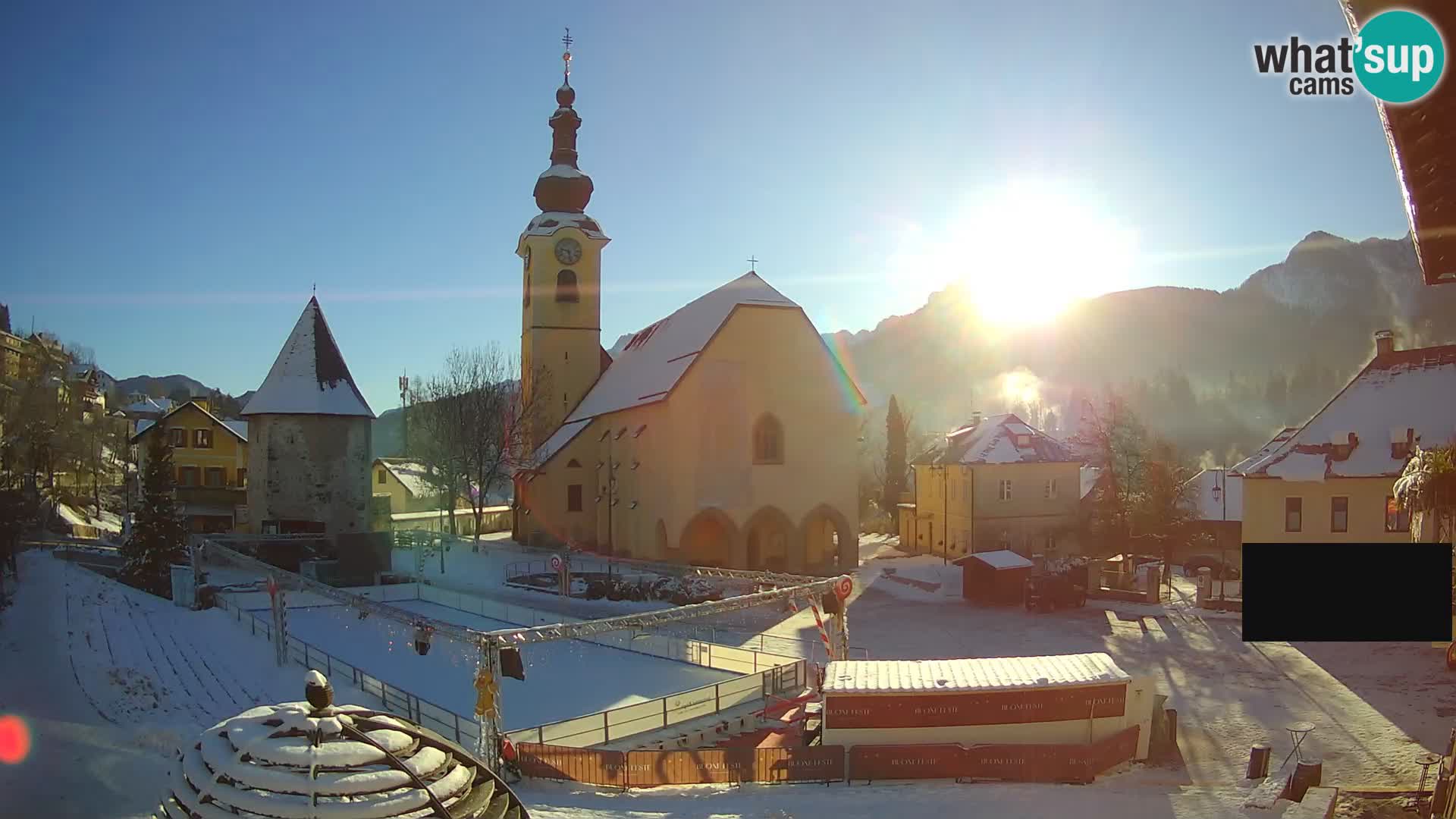 Tarvisio – plaza Unità / Iglesia SS.Pietro e Paolo Apostoli