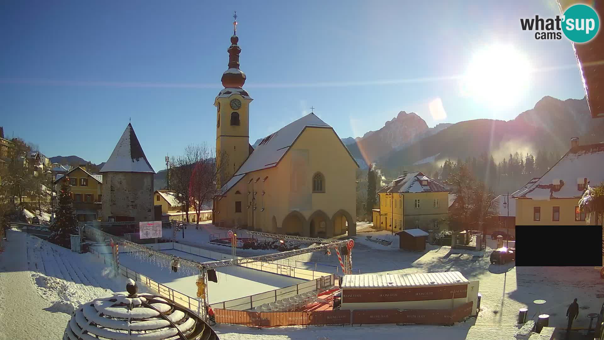 Tarvisio – carré Unità / église SS.Pietro e Paolo Apostoli