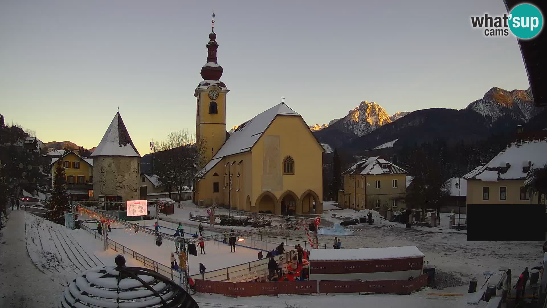 Tarvisio –  Unità Square / SS.Pietro and Paolo Apostoli Church