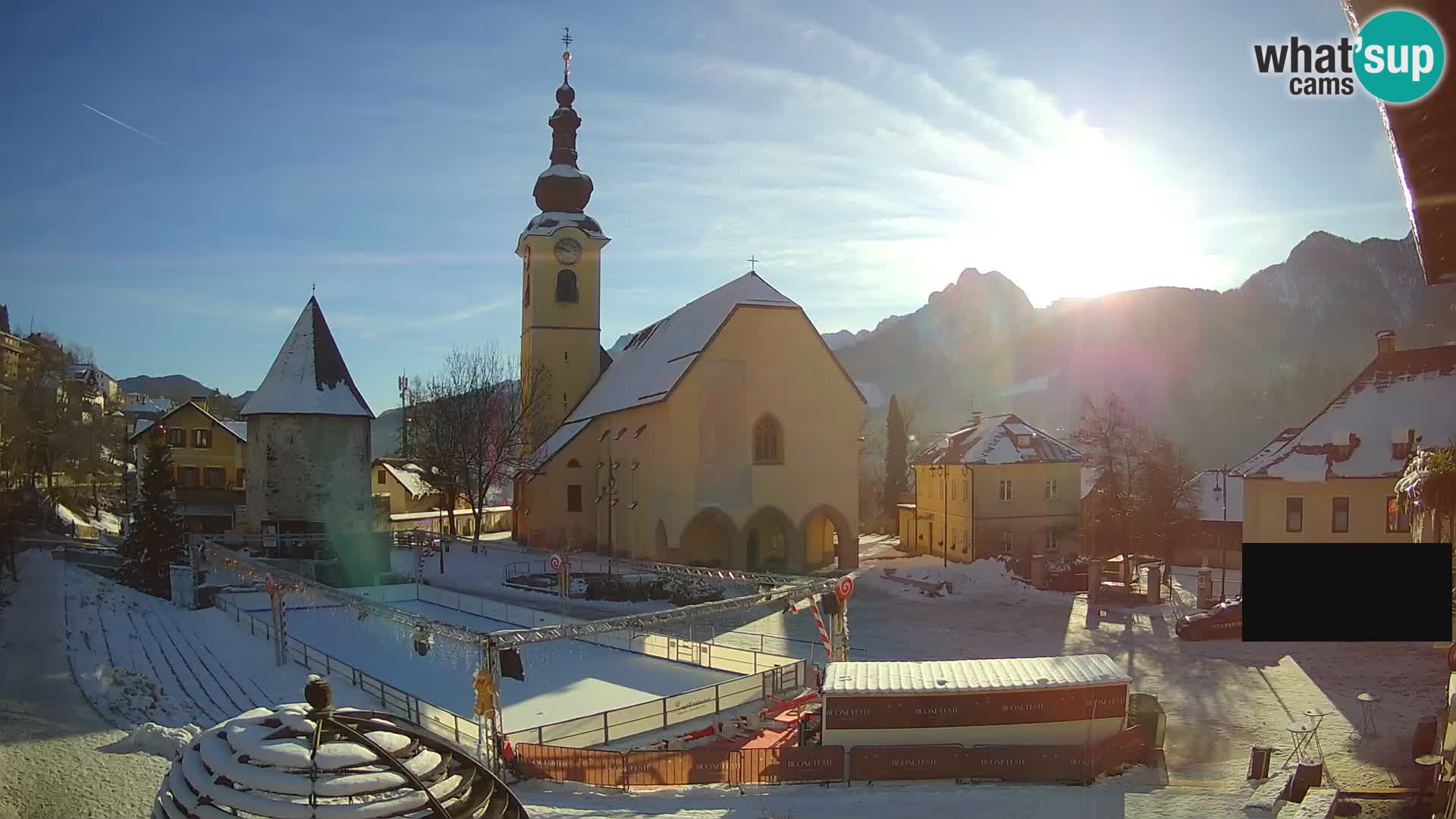 Tarvisio – carré Unità / église SS.Pietro e Paolo Apostoli