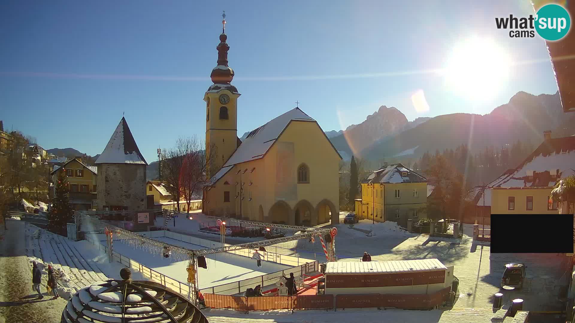 Tarvisio – Piazza Unità / Parrocchia SS.Pietro e Paolo Apostoli