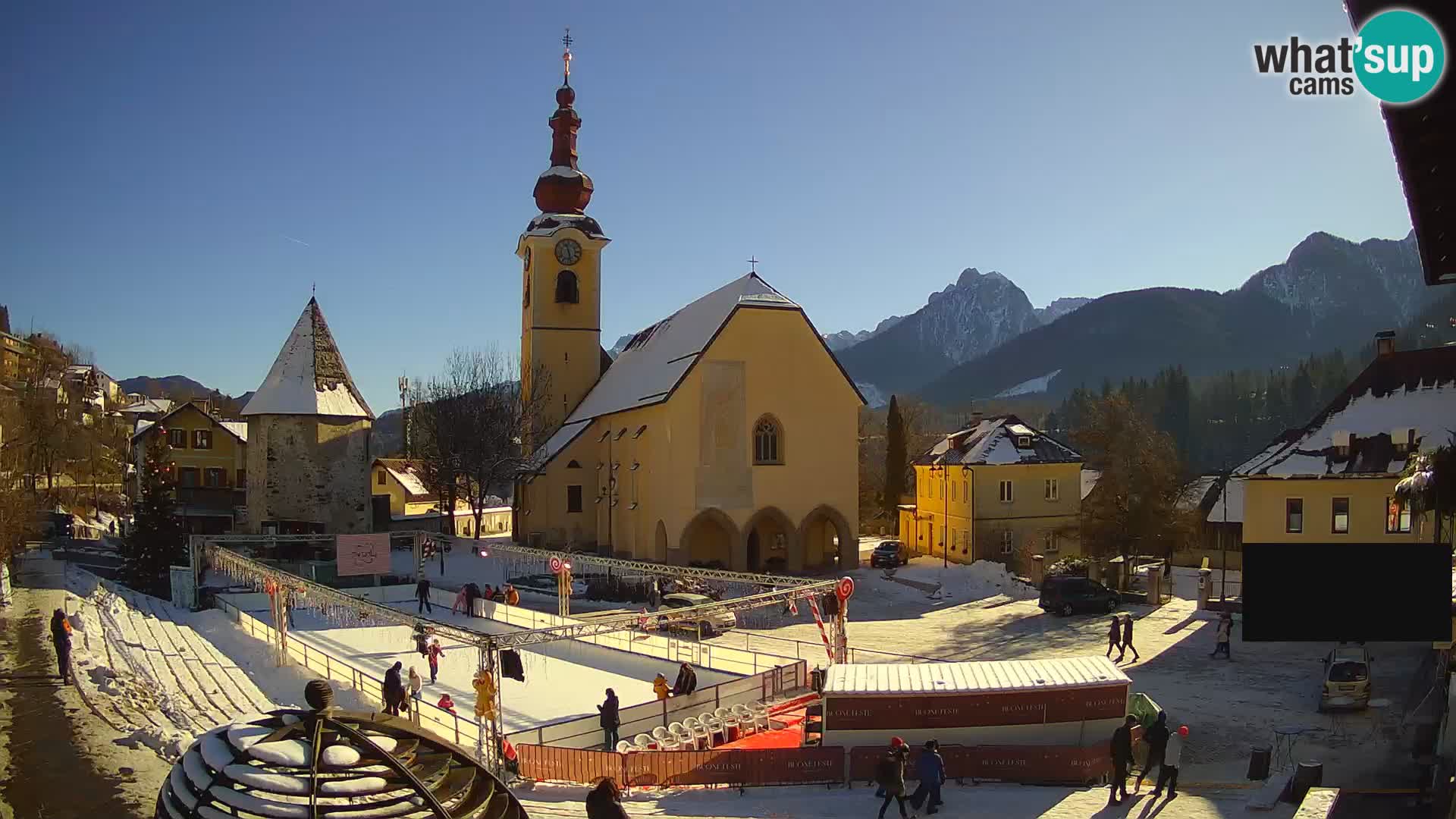 Tarvisio –  Unità Square / SS.Pietro and Paolo Apostoli Church