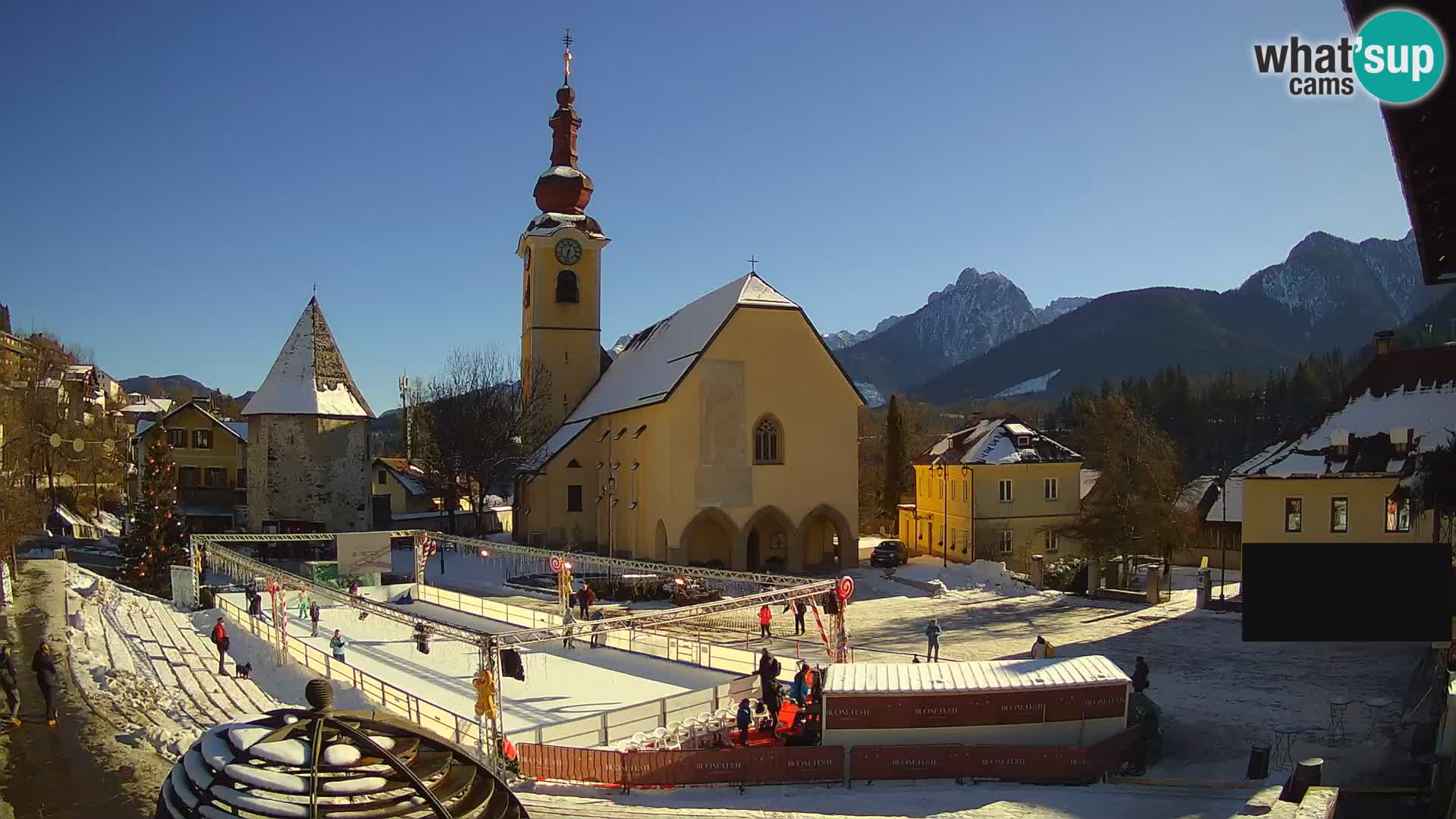 Tarvisio –  Unità Square / SS.Pietro and Paolo Apostoli Church