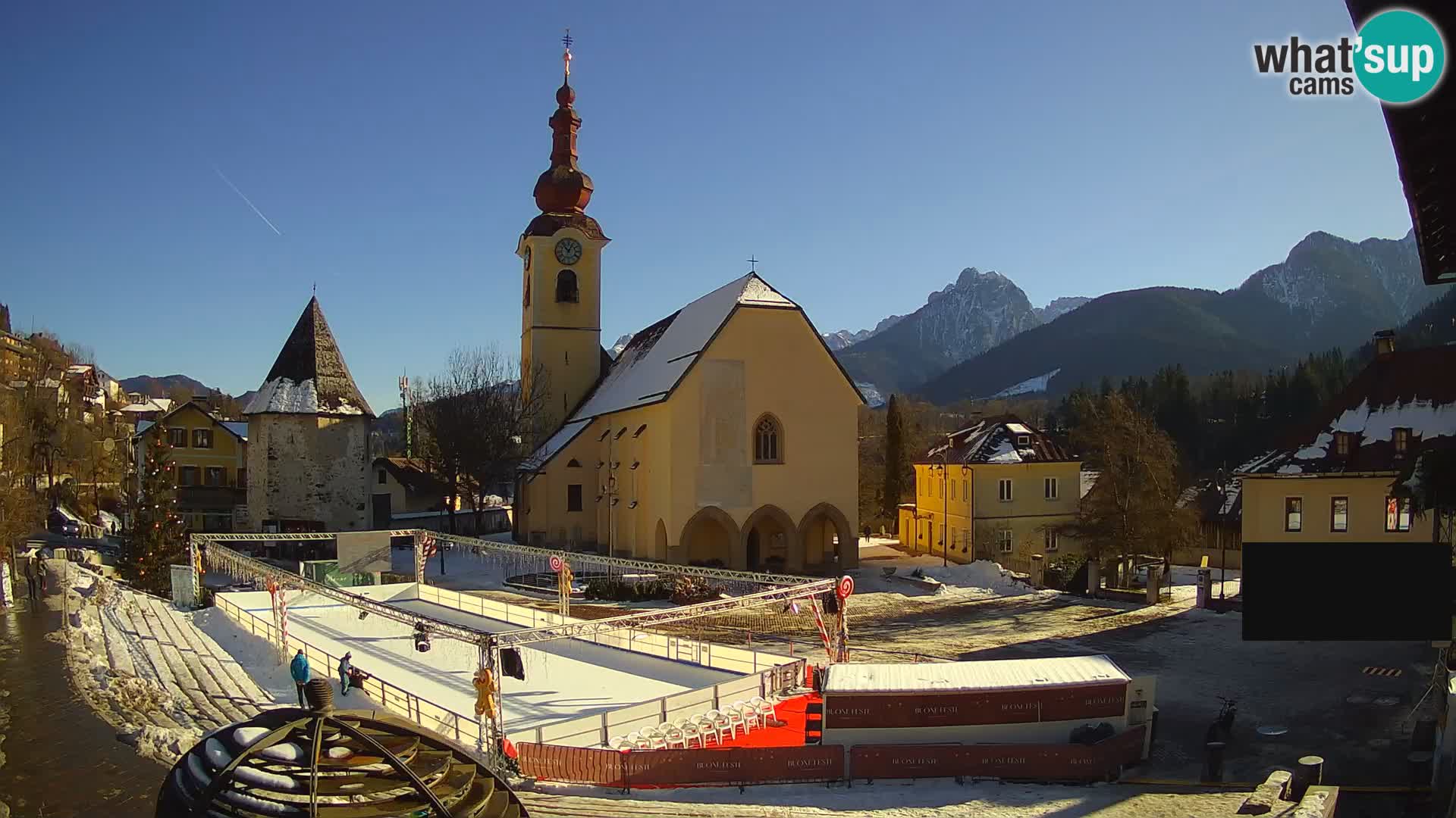 Tarvisio –  Unità Square / SS.Pietro and Paolo Apostoli Church