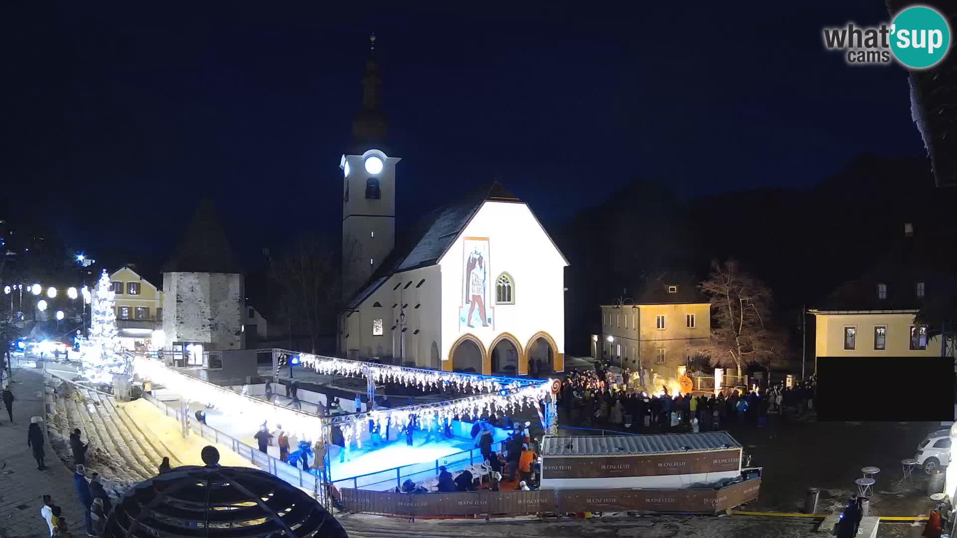 Tarvisio – carré Unità / église SS.Pietro e Paolo Apostoli