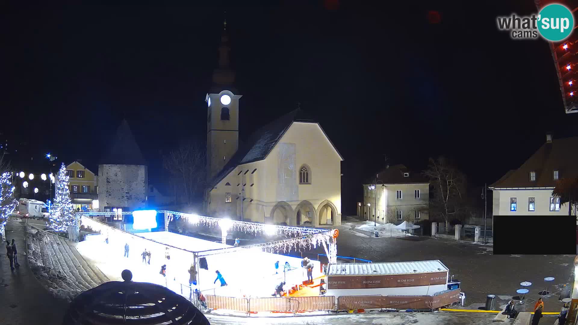 Tarvisio – plaza Unità / Iglesia SS.Pietro e Paolo Apostoli