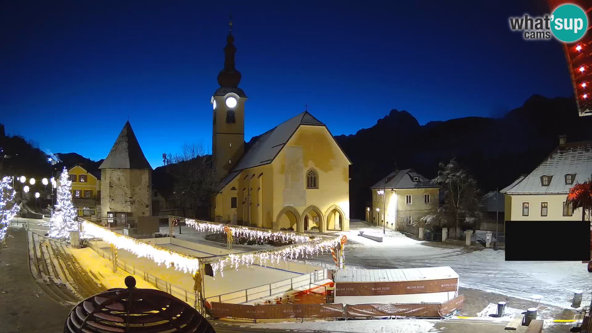 Tarvisio – Piazza Unità / Parrocchia SS.Pietro e Paolo Apostoli