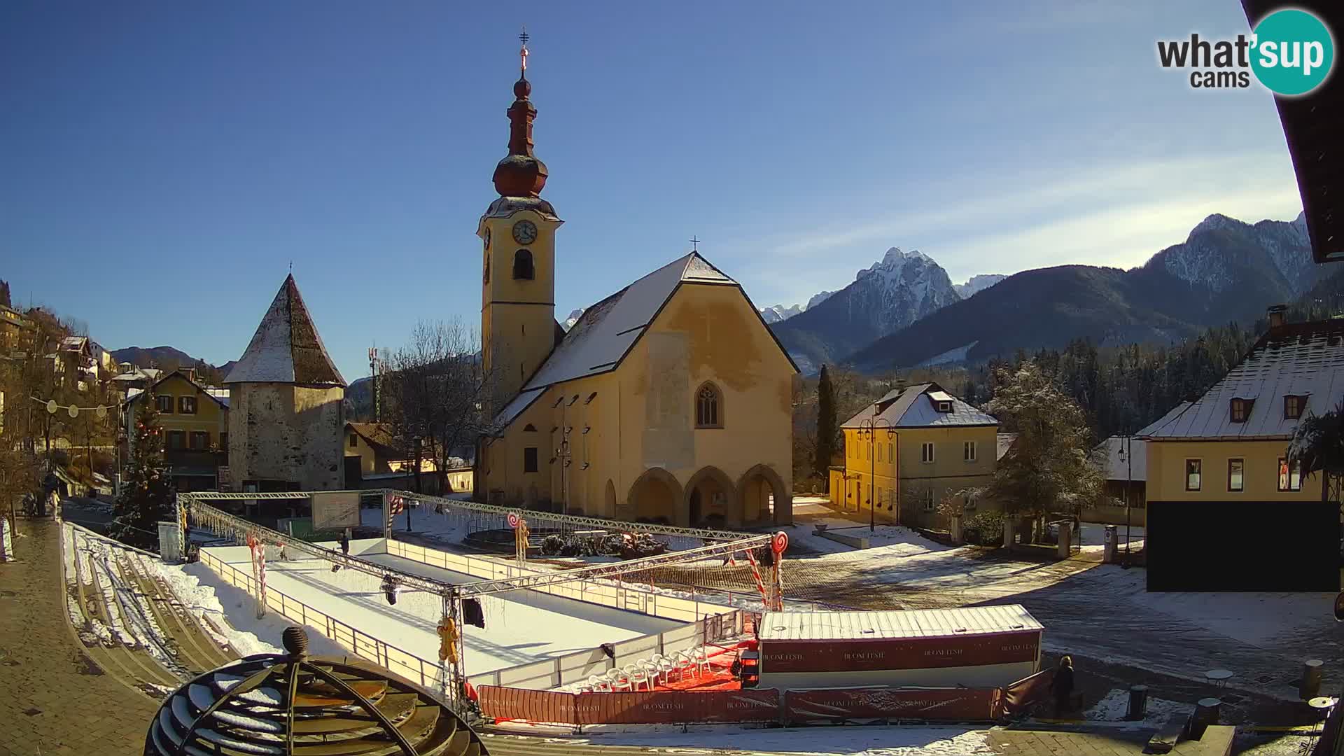 Tarvisio –  Unità Square / SS.Pietro and Paolo Apostoli Church