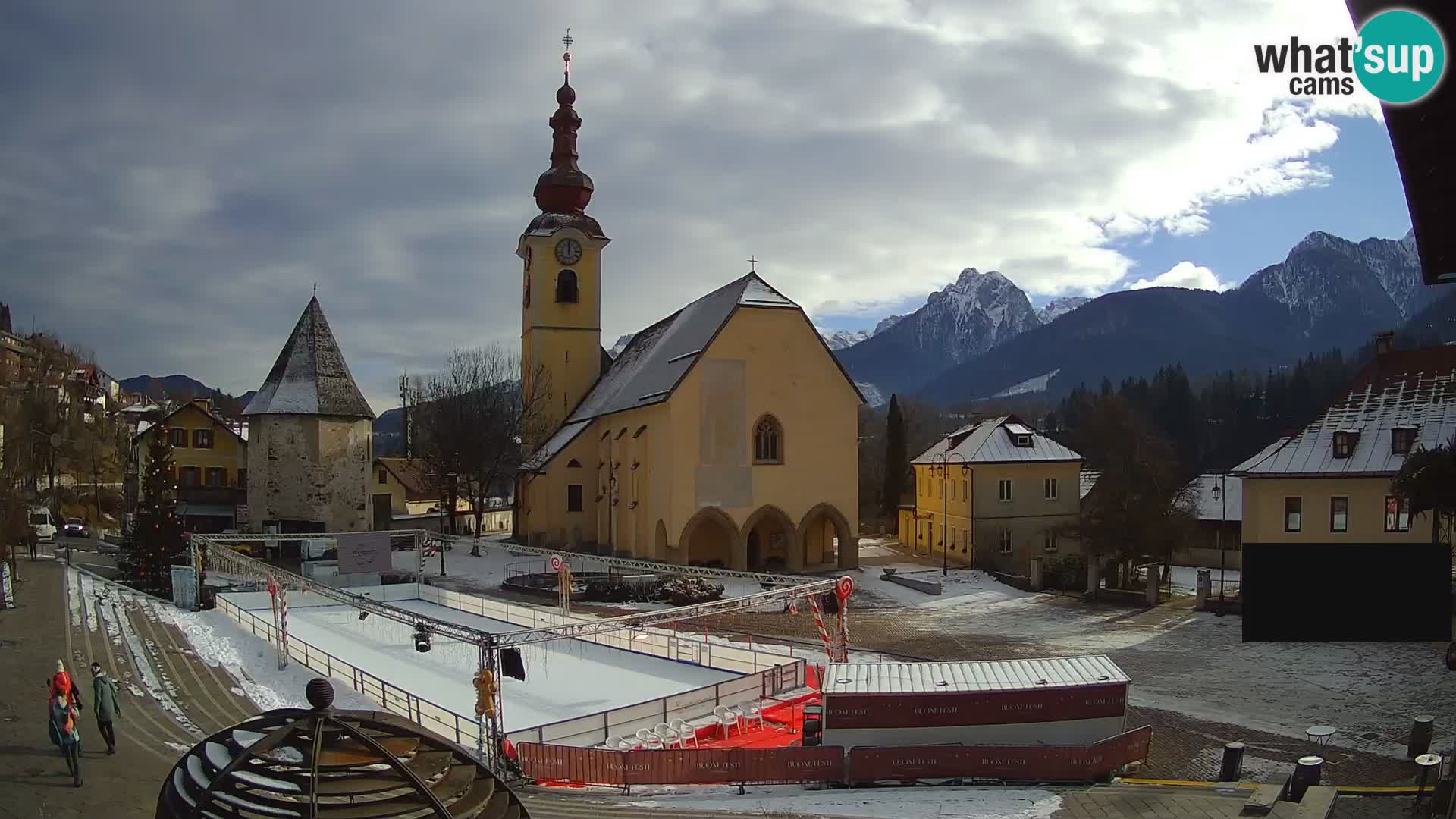 Tarvisio –  Unità Square / SS.Pietro and Paolo Apostoli Church