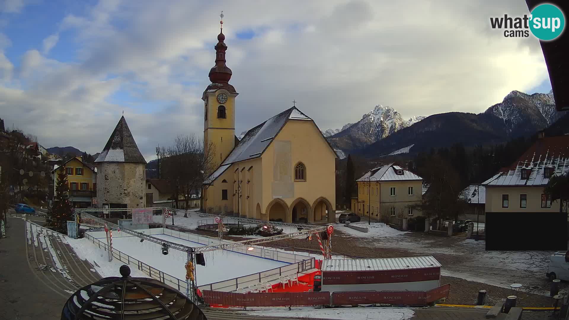 Tarvisio –  Unità Square / SS.Pietro and Paolo Apostoli Church