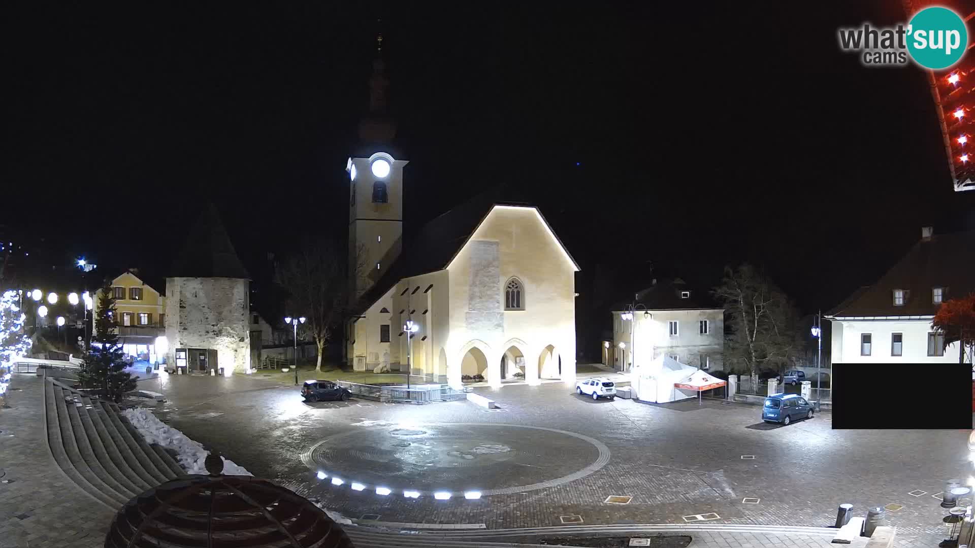 Tarvis – Platz Unità / Kirche SS.Pietro und Paolo Apostoli