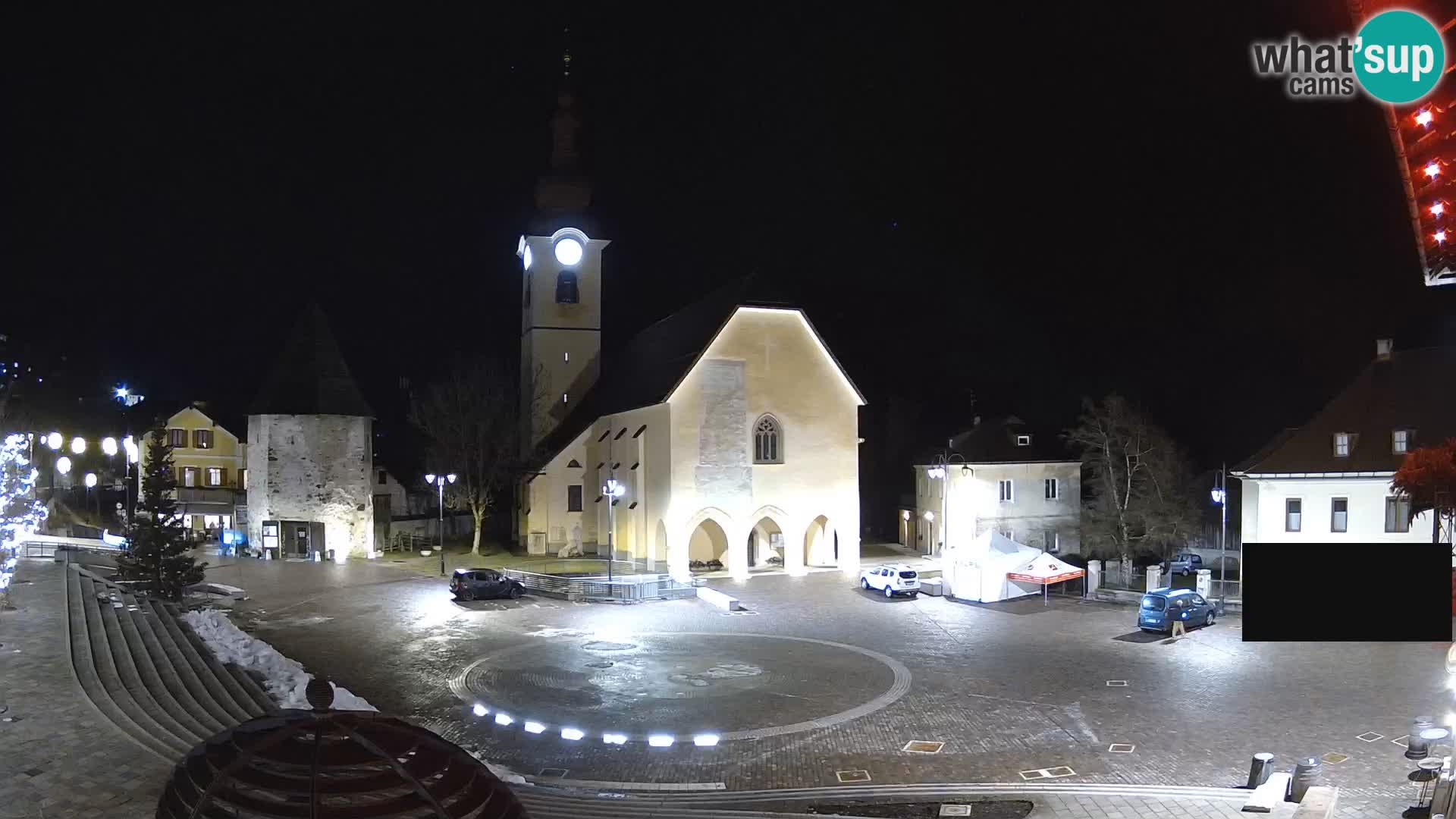 Tarvisio – carré Unità / église SS.Pietro e Paolo Apostoli