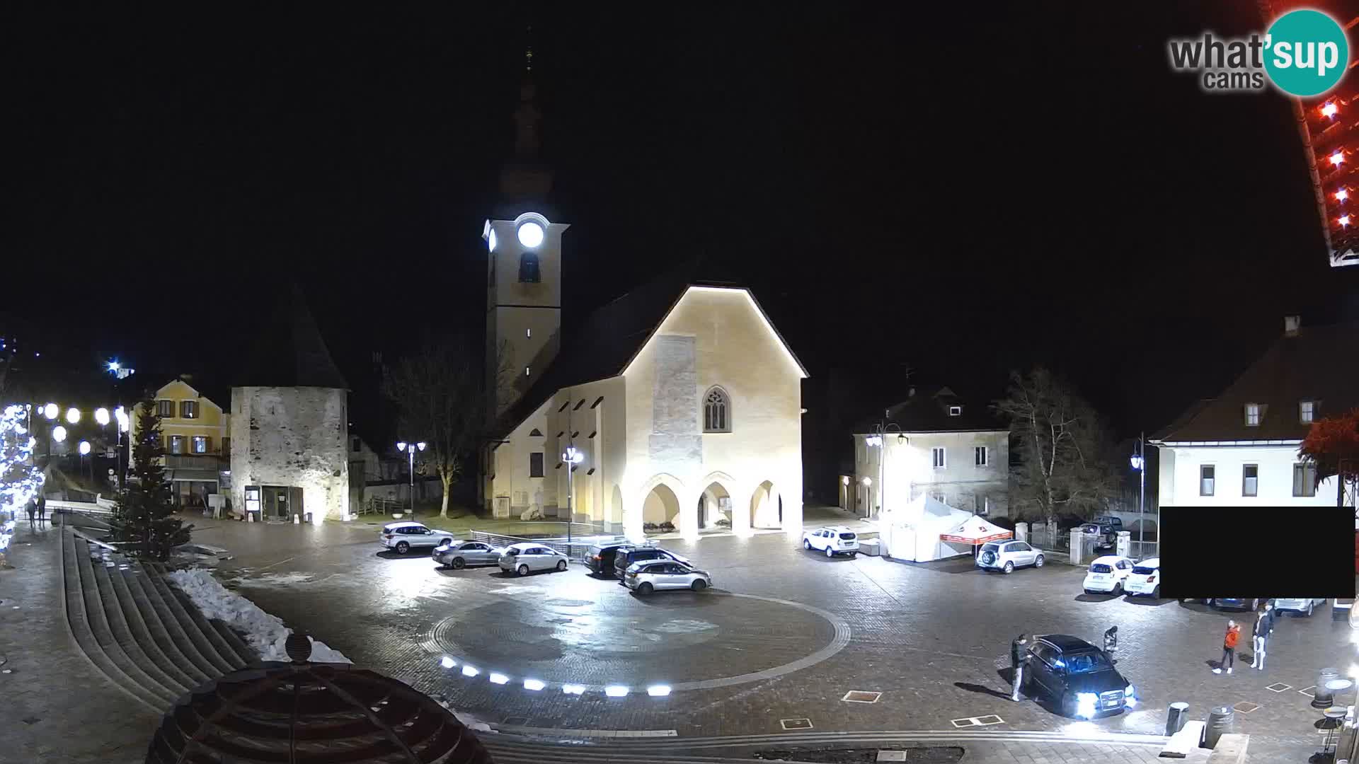 Tarvisio – plaza Unità / Iglesia SS.Pietro e Paolo Apostoli