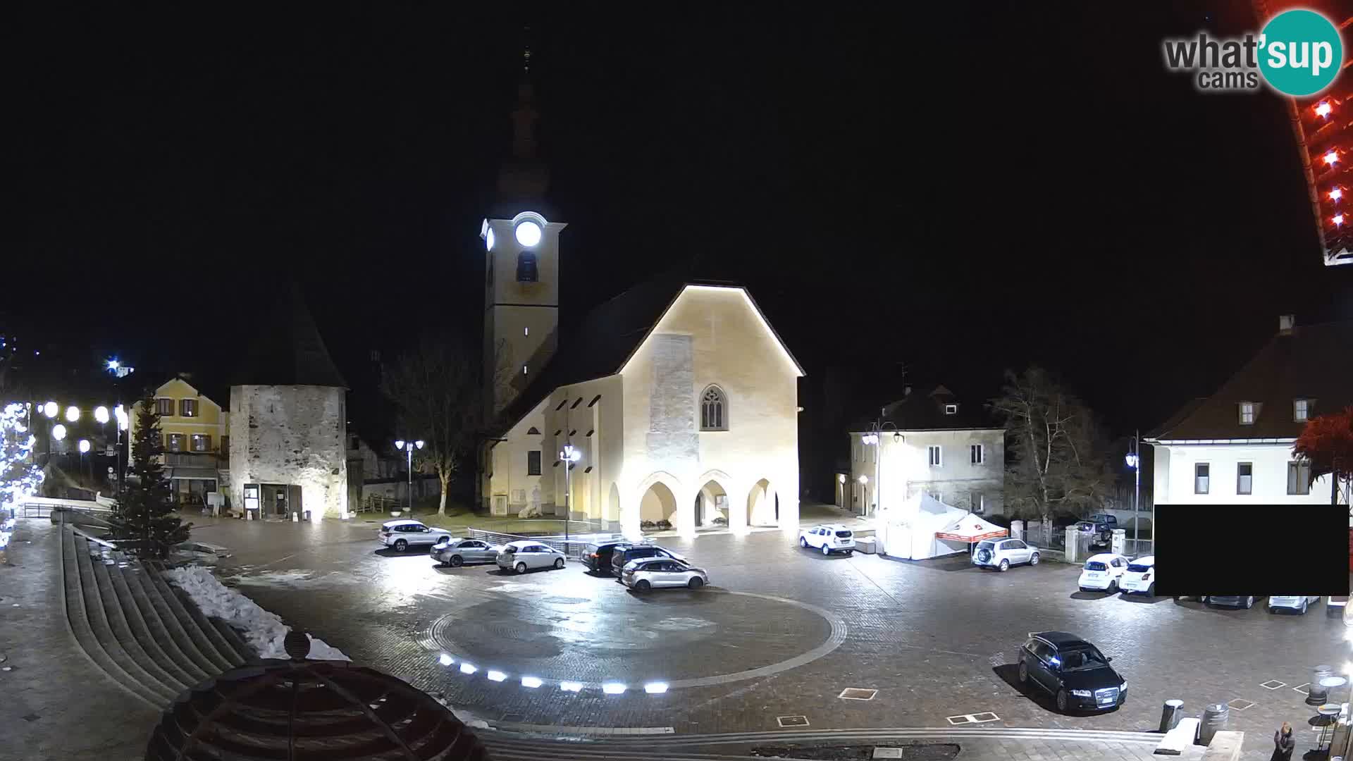 Tarvisio – carré Unità / église SS.Pietro e Paolo Apostoli