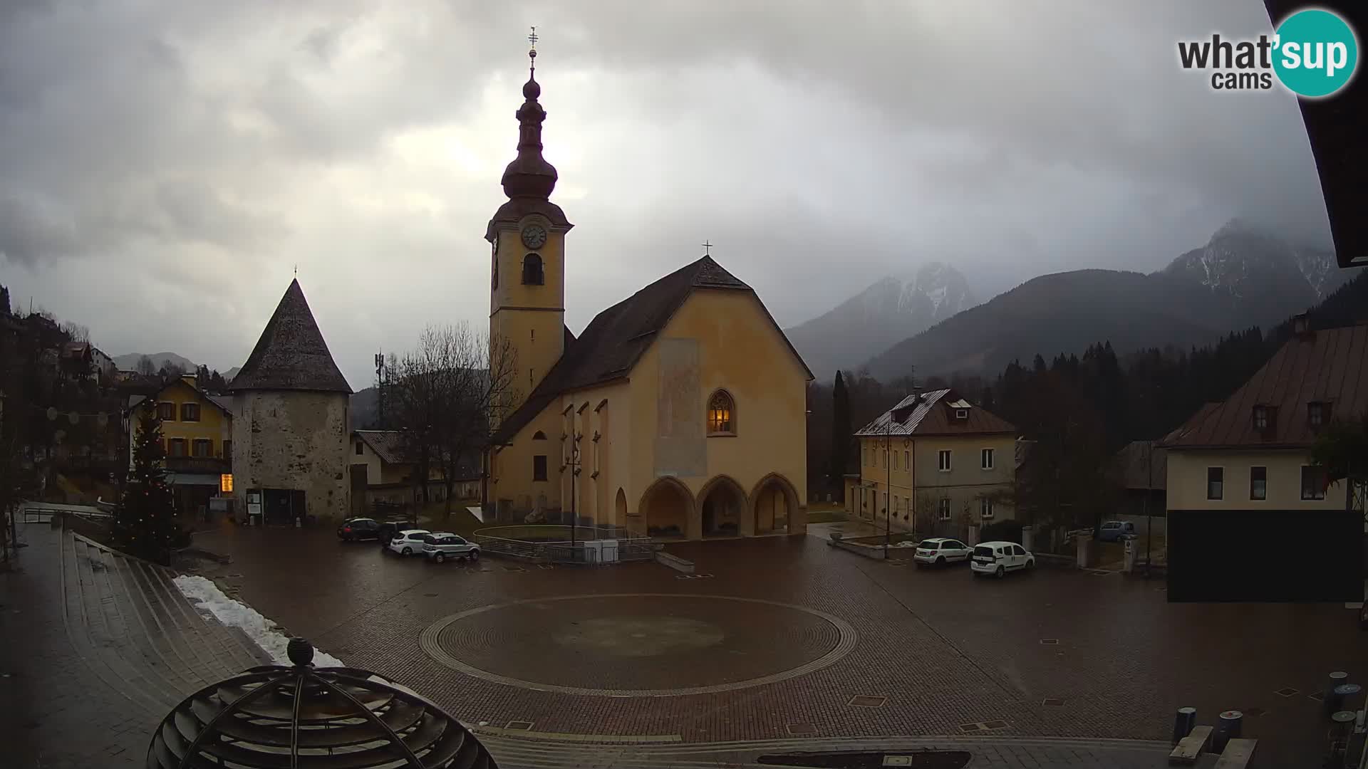 Tarvisio –  Unità Square / SS.Pietro and Paolo Apostoli Church