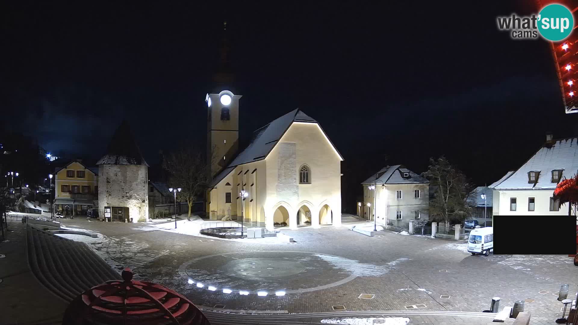 Tarvisio – carré Unità / église SS.Pietro e Paolo Apostoli