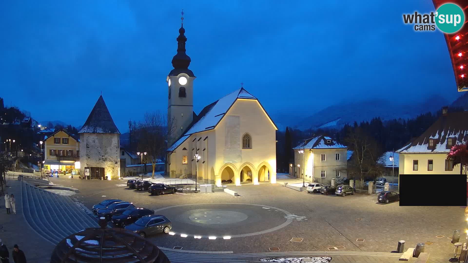 Tarvisio – Piazza Unità / Parrocchia SS.Pietro e Paolo Apostoli