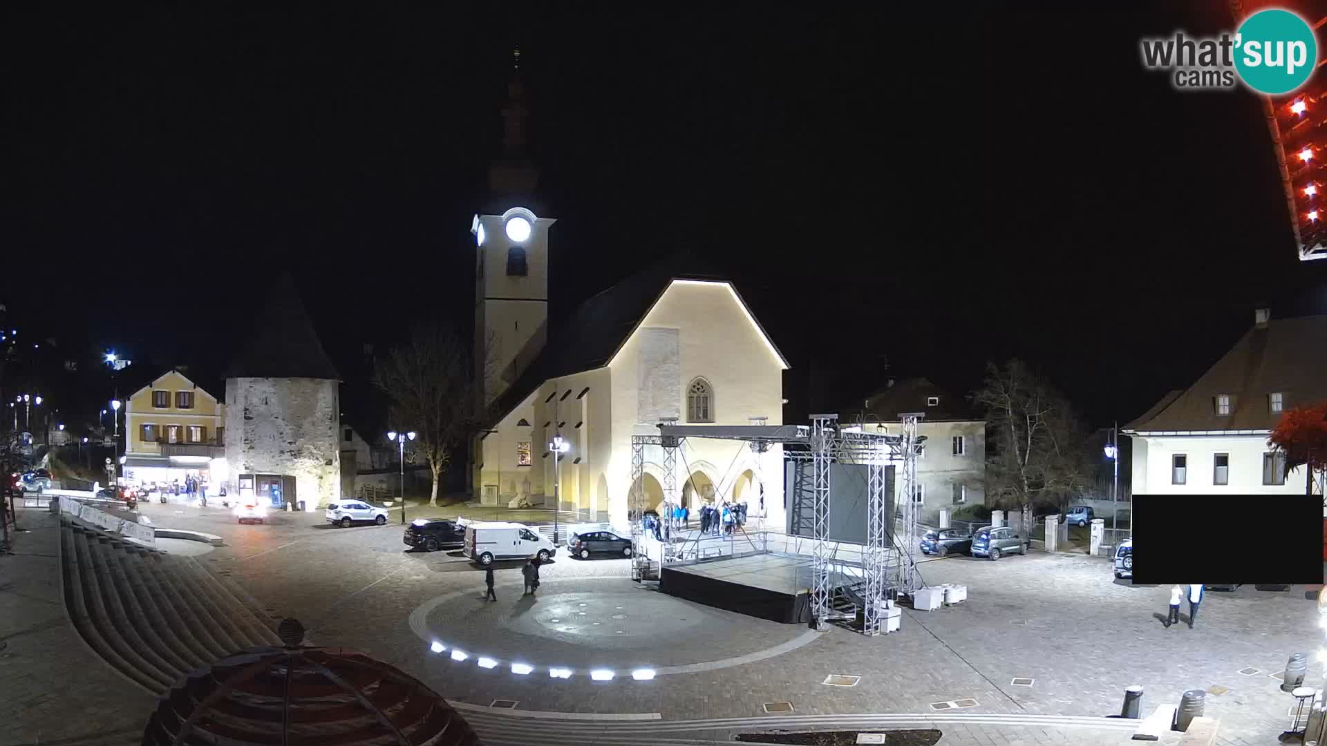 Tarvisio – carré Unità / église SS.Pietro e Paolo Apostoli