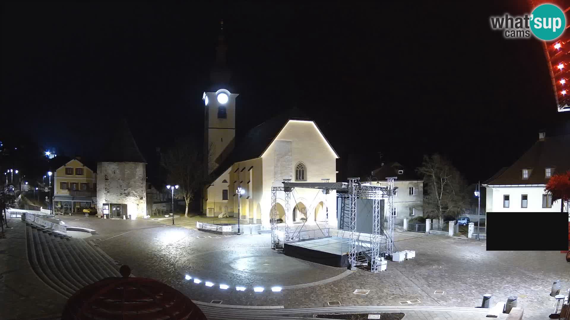 Tarvisio – carré Unità / église SS.Pietro e Paolo Apostoli