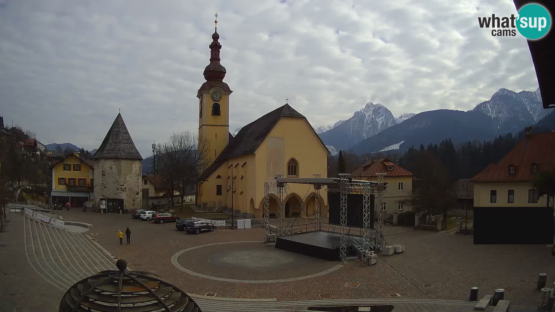 Tarvisio – carré Unità / église SS.Pietro e Paolo Apostoli