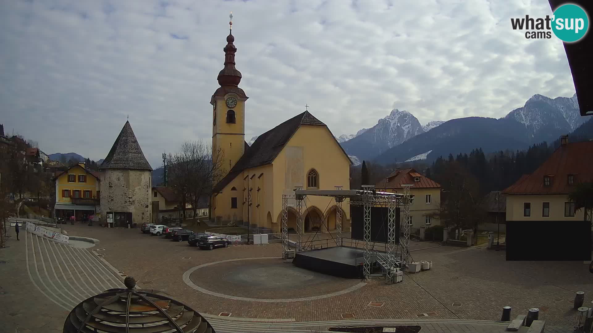 Tarvisio – Piazza Unità / Parrocchia SS.Pietro e Paolo Apostoli