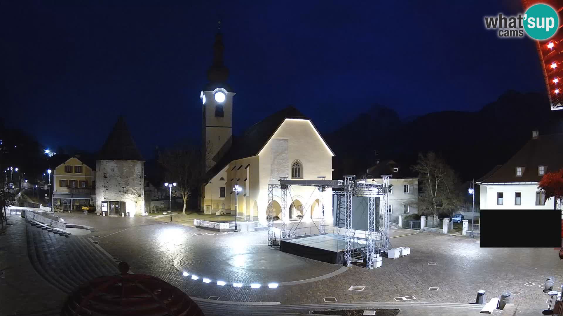 Tarvisio – Piazza Unità / Parrocchia SS.Pietro e Paolo Apostoli