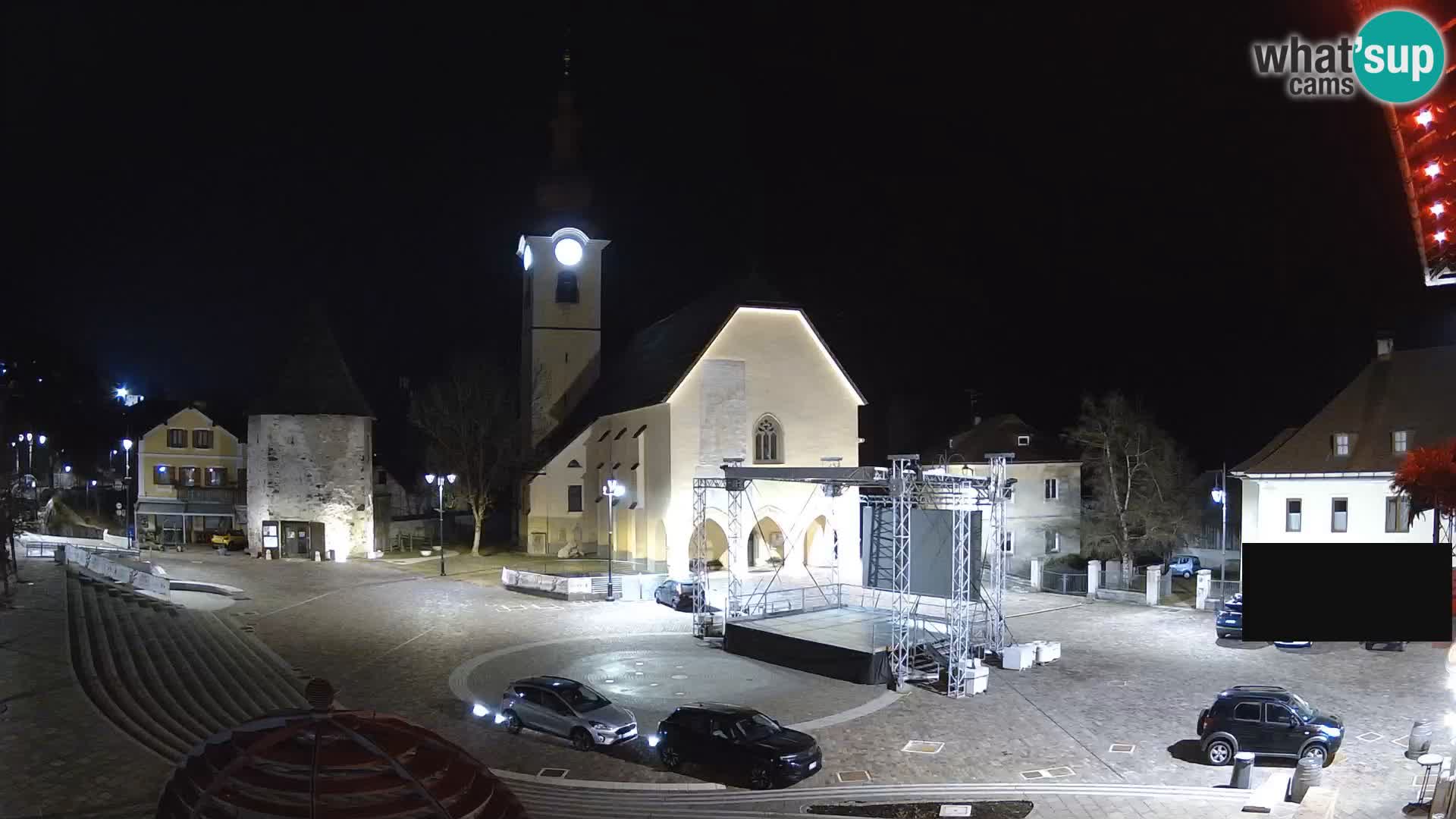 Tarvisio – carré Unità / église SS.Pietro e Paolo Apostoli