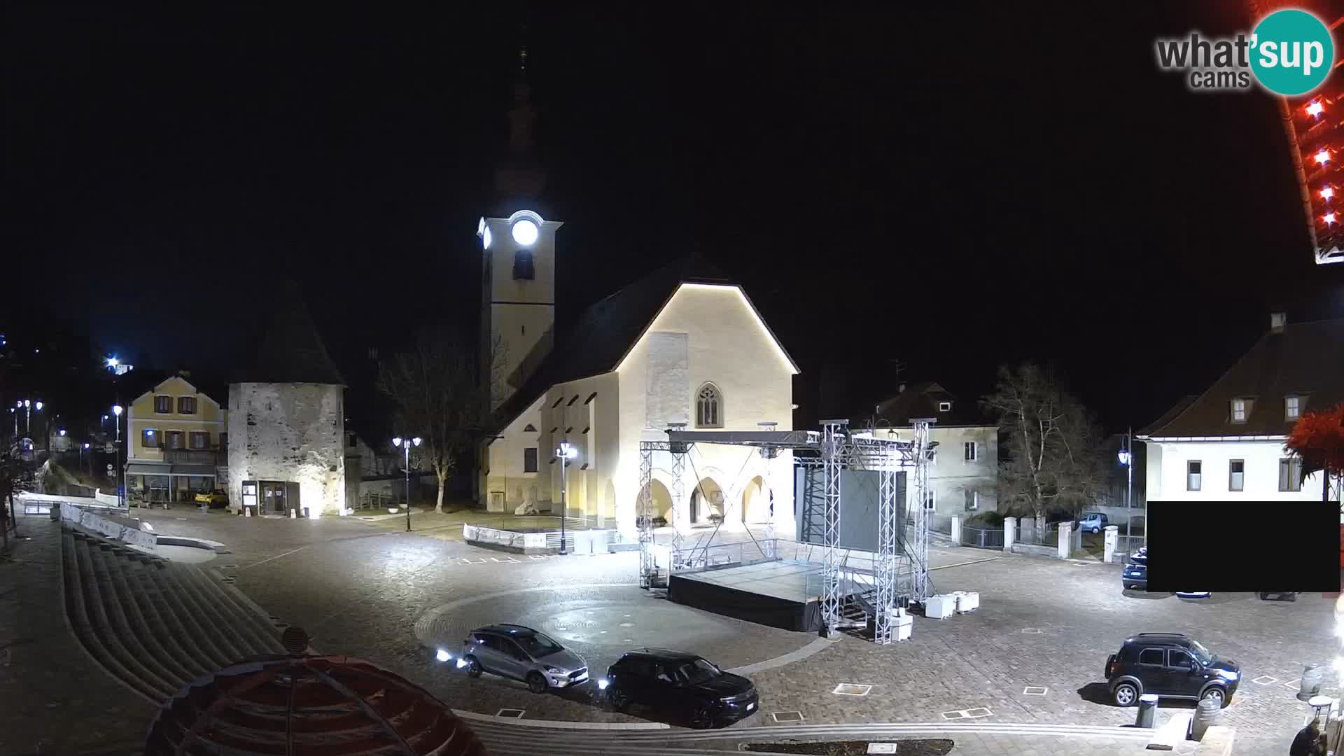 Tarvisio – carré Unità / église SS.Pietro e Paolo Apostoli