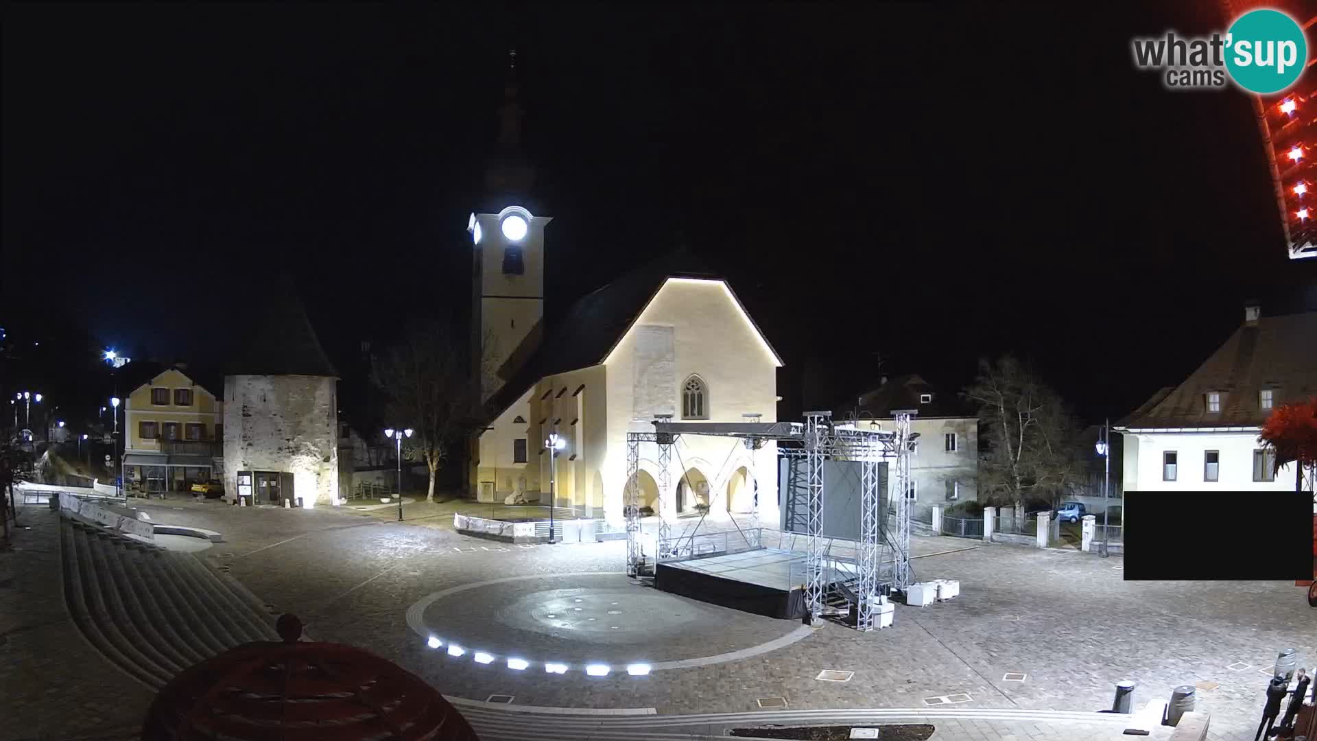 Tarvisio – carré Unità / église SS.Pietro e Paolo Apostoli