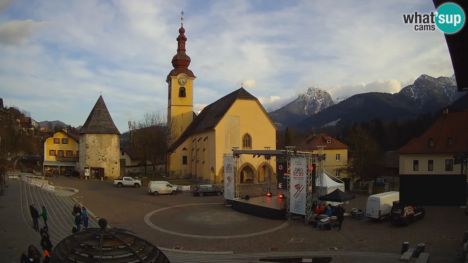 Tarvisio – Piazza Unità / Parrocchia SS.Pietro e Paolo Apostoli