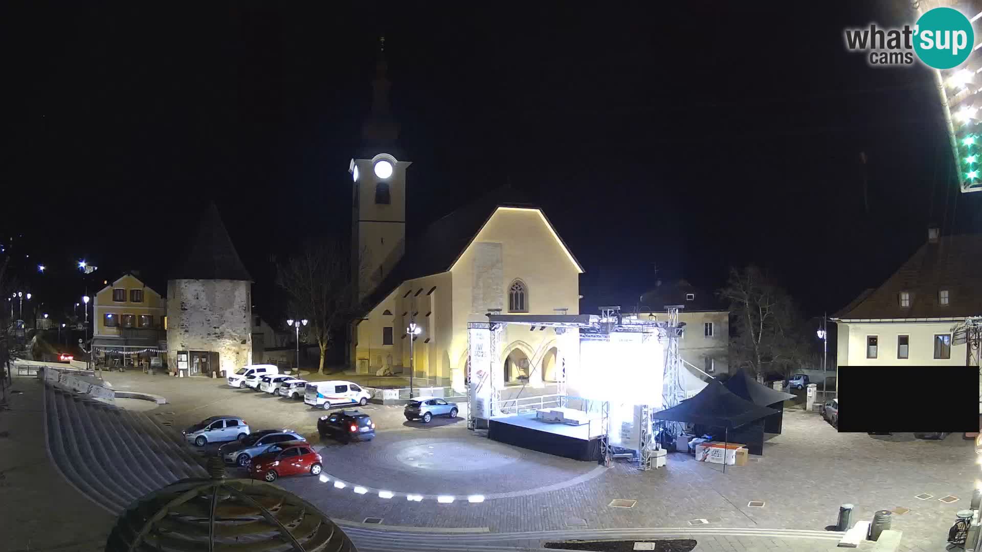 Tarvisio – carré Unità / église SS.Pietro e Paolo Apostoli