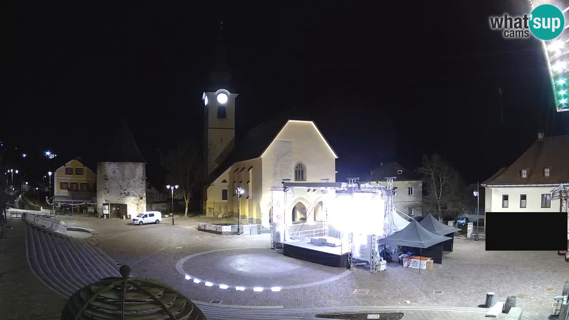 Tarvisio – carré Unità / église SS.Pietro e Paolo Apostoli