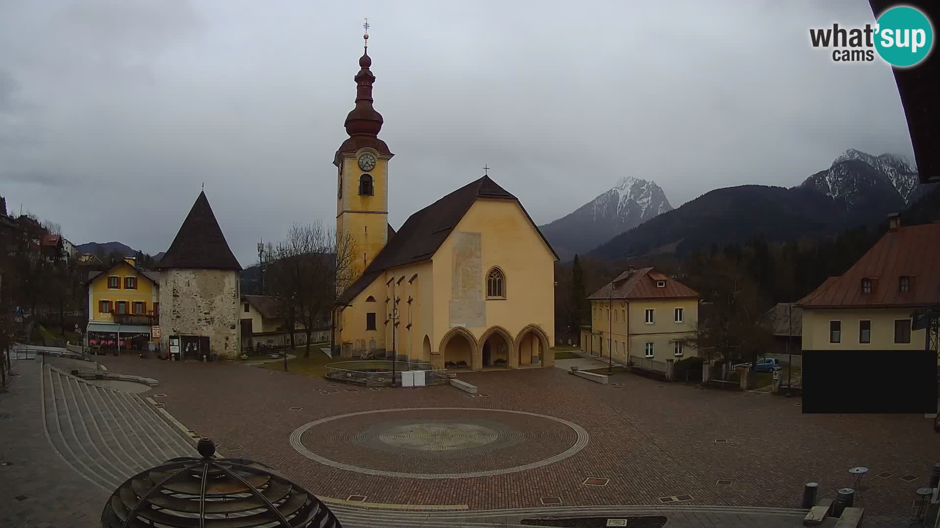 Tarvisio –  Unità Square / SS.Pietro and Paolo Apostoli Church