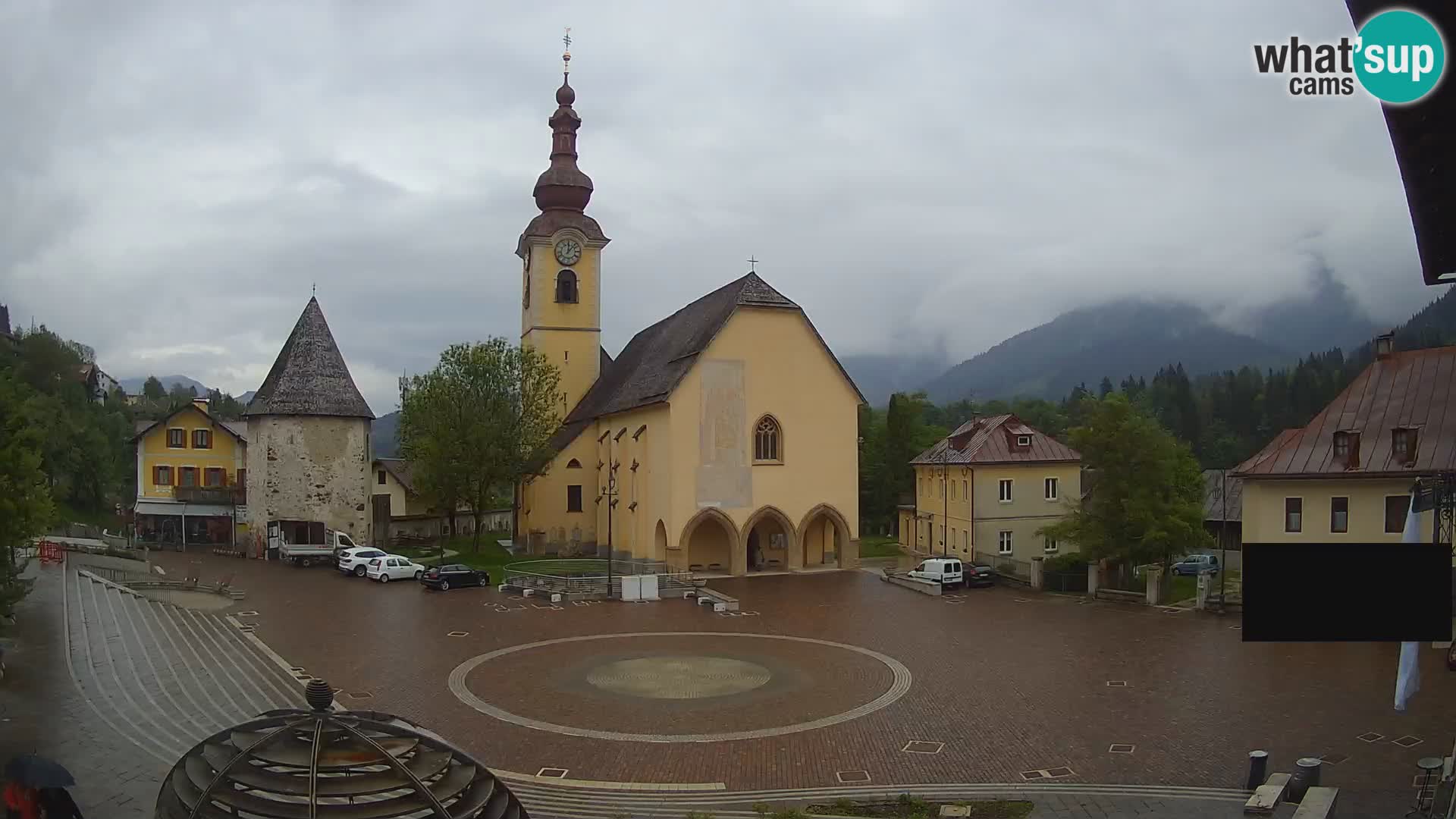 Tarvisio – Piazza Unità / Parrocchia SS.Pietro e Paolo Apostoli