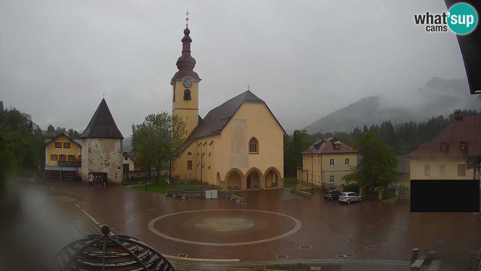 Tarvisio –  Unità Square / SS.Pietro and Paolo Apostoli Church
