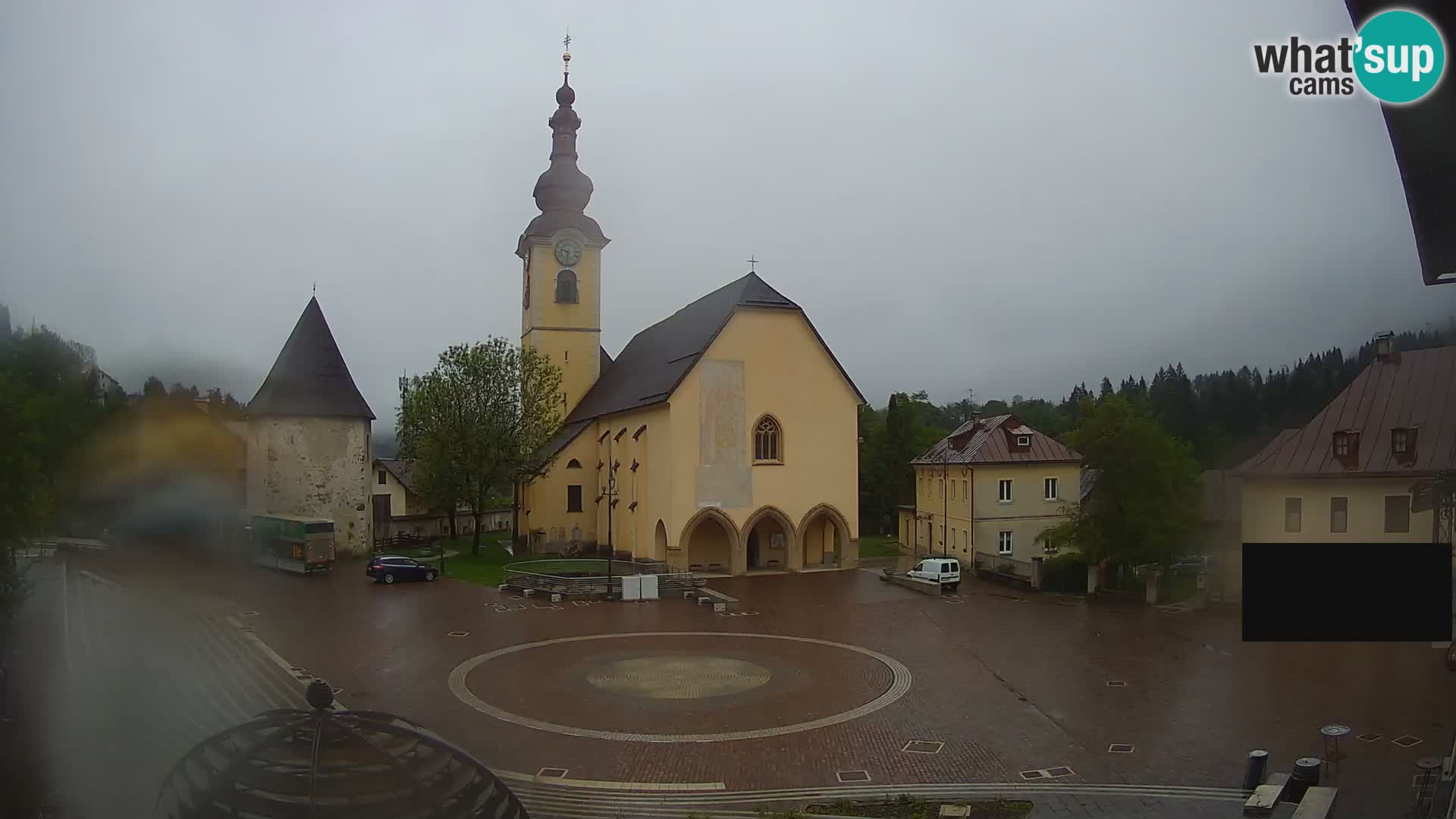 Tarvisio –  Unità Square / SS.Pietro and Paolo Apostoli Church