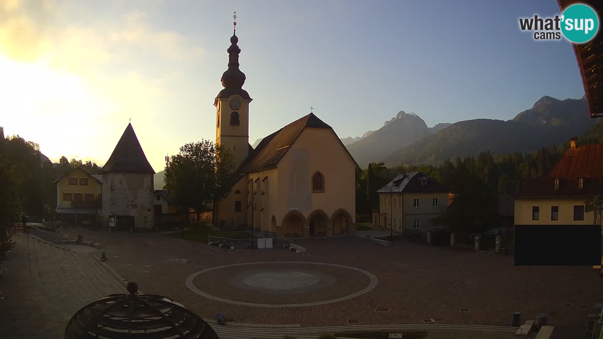 Tarvisio – Piazza Unità / Parrocchia SS.Pietro e Paolo Apostoli