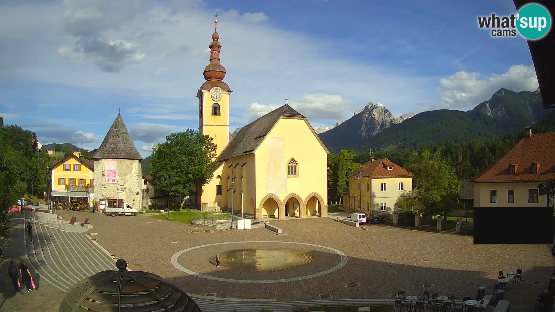 Tarvisio – Piazza Unità / Parrocchia SS.Pietro e Paolo Apostoli