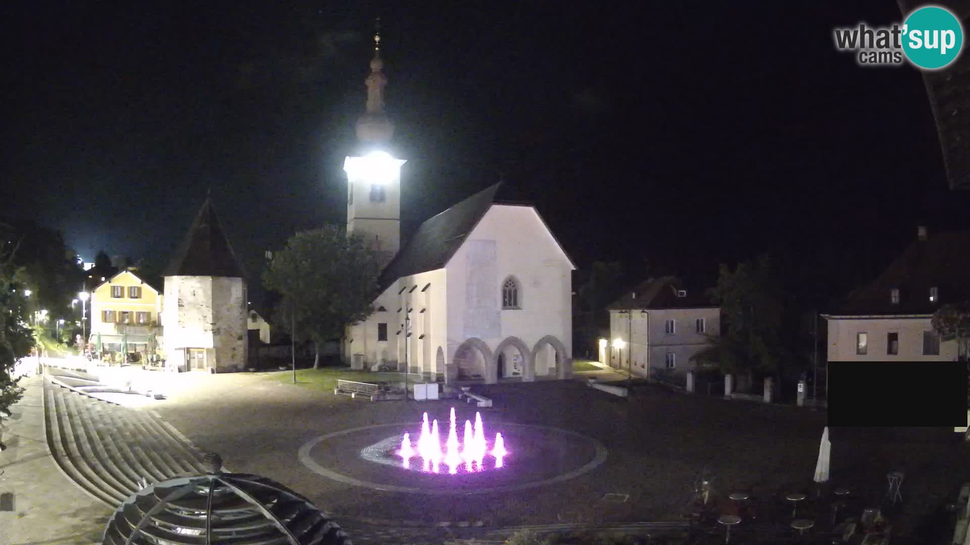 Tarvis – Platz Unità / Kirche SS.Pietro und Paolo Apostoli